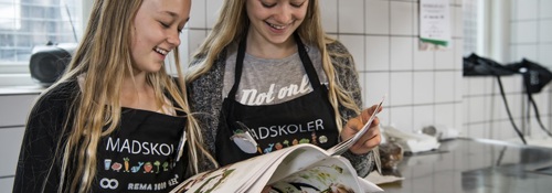 Følg Madskolerne på Facebook